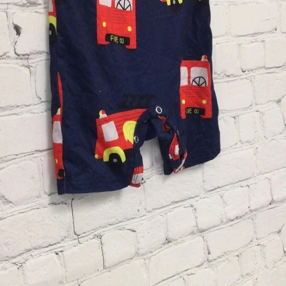 PatPat 3-6M Firetruck Short Sleeve Romper - Picture 2 of 5